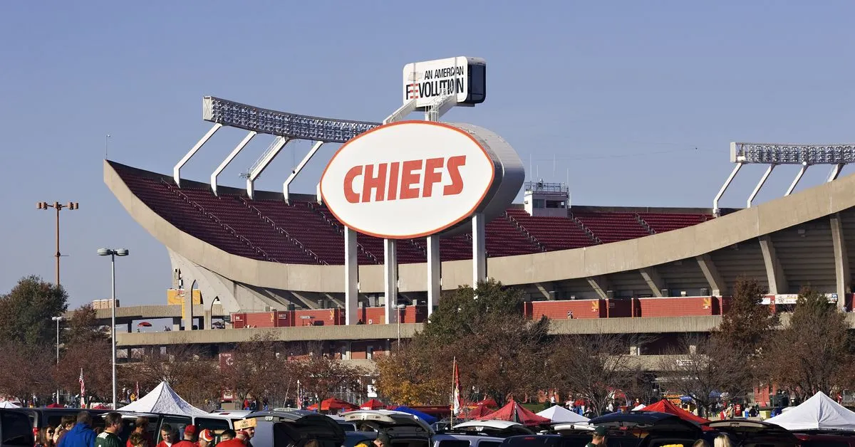 Tajuk Berita Panah: Missouri Loloskan Rencana Pertahankan Chiefs di Negara Bagian